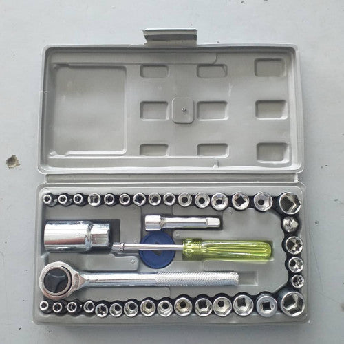 Set de Cubos de 40 Piezas – Resistencia y Versatilidad para Todo Tipo de Reparaciones